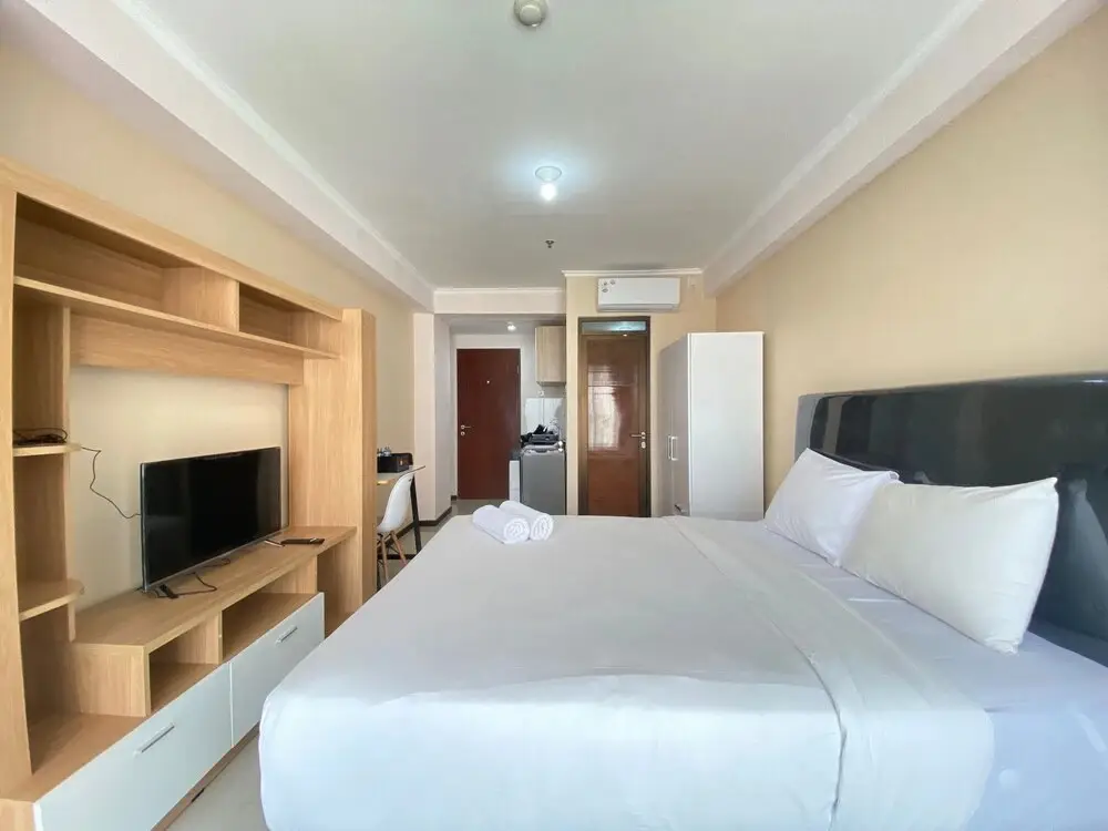 Бандунг: Sunnyside Studio Room at Apartment Gateway Pasteur near Exit Toll Pasteur