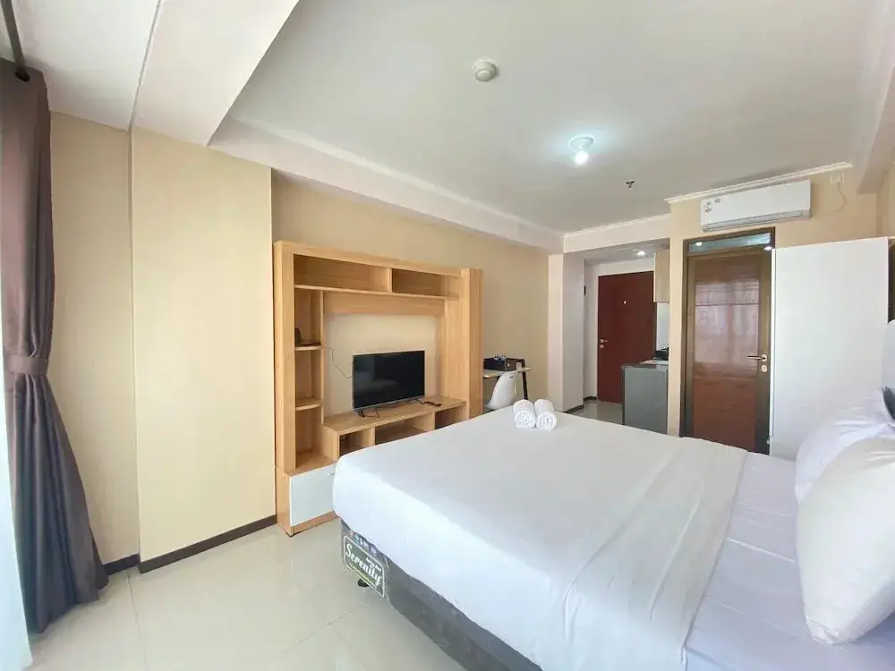 Бандунг: Sunnyside Studio Room at Apartment Gateway Pasteur near Exit Toll Pasteur