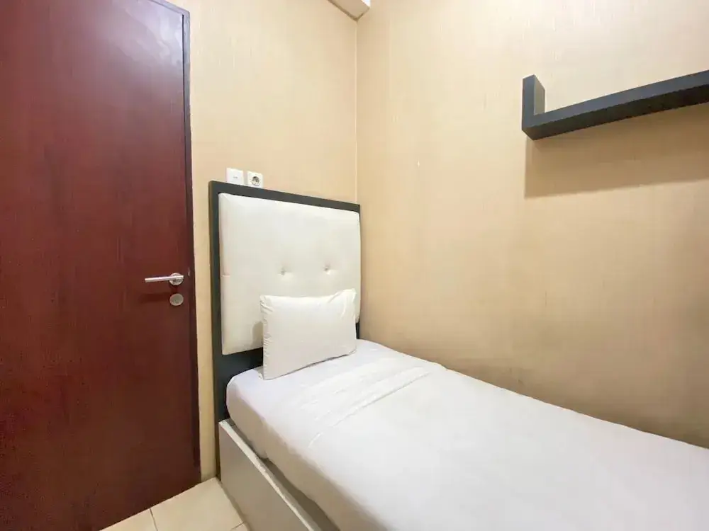 Бандунг: Comfy & Well Appointed 2BR at Tamansari Panoramic Apartment