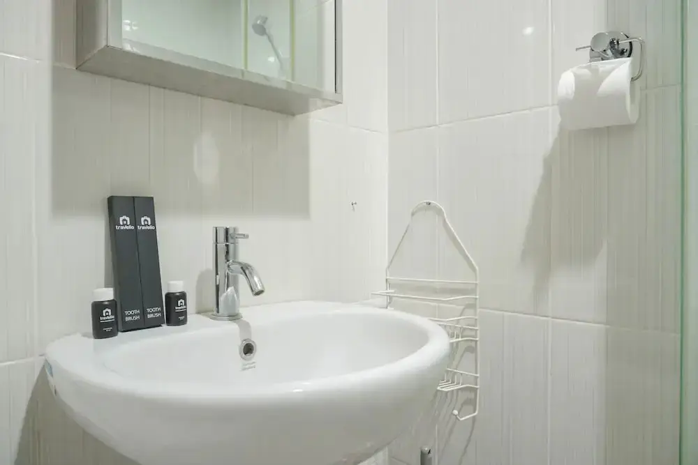 Джакарта: Comfort and Simply Studio Tamansari Semanggi Apartment