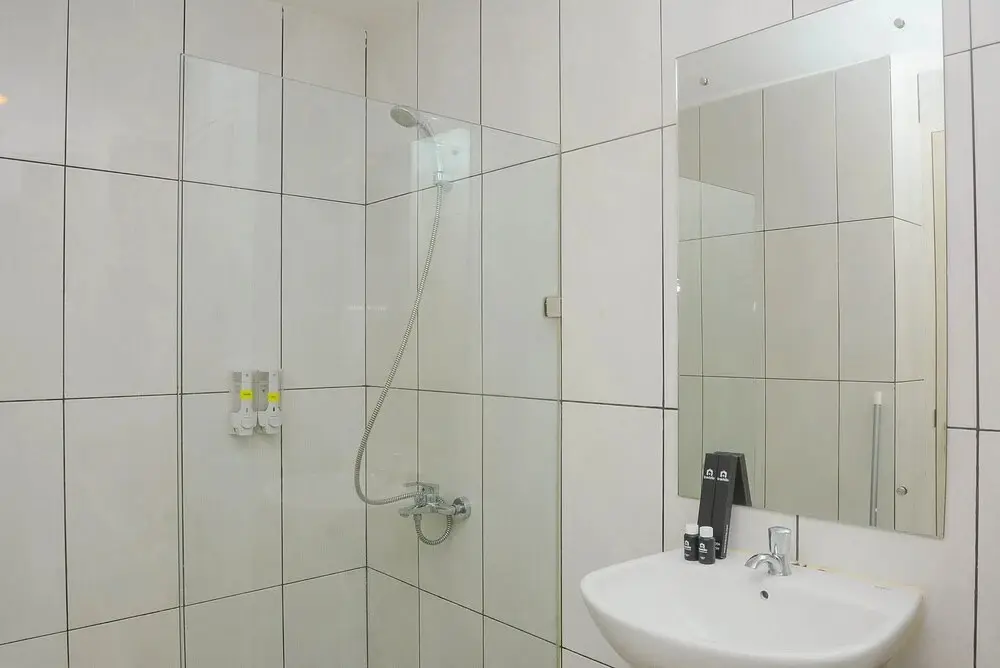 Бекаси: Cozy and Relax Studio at Grand Kamala Lagoon Apartment