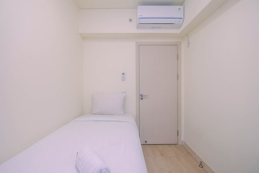 Сибату: Comfort and Strategic 3BR Meikarta Apartment