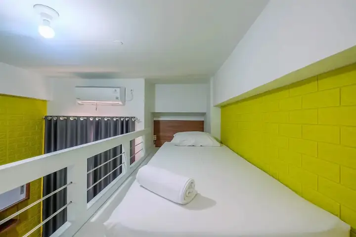 Депок: Comfort Studio with Bunk Bed at Dave Apartment