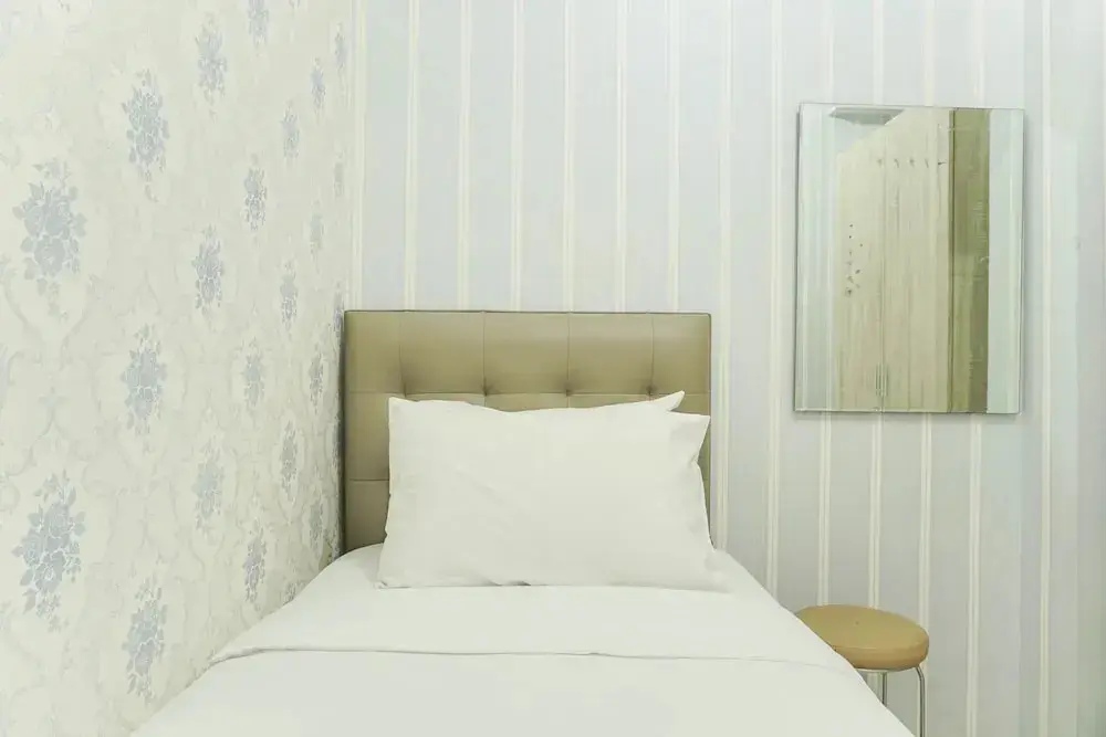 Джакарта: Comfort 2BR Green Pramuka City Apartment near Shopping Center