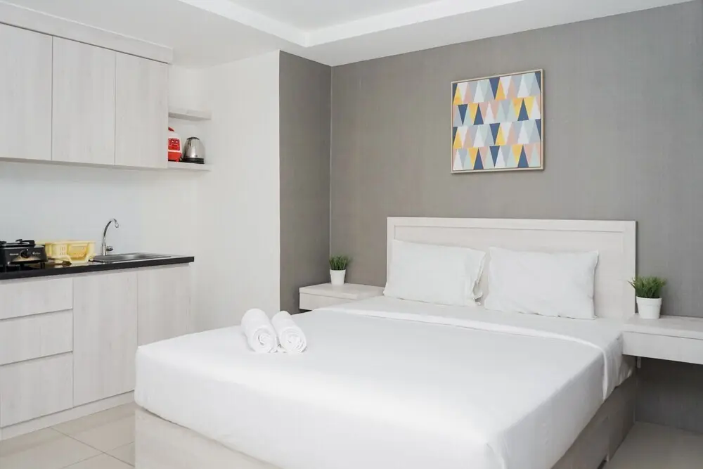 Южный Тангеранг: Bright Studio at Baileys Apartment