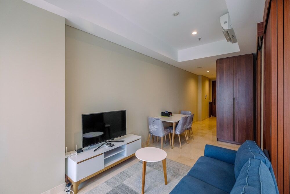 Джакарта: Comfy and Cozy Stay 1BR at Branz Simatupang Apartment