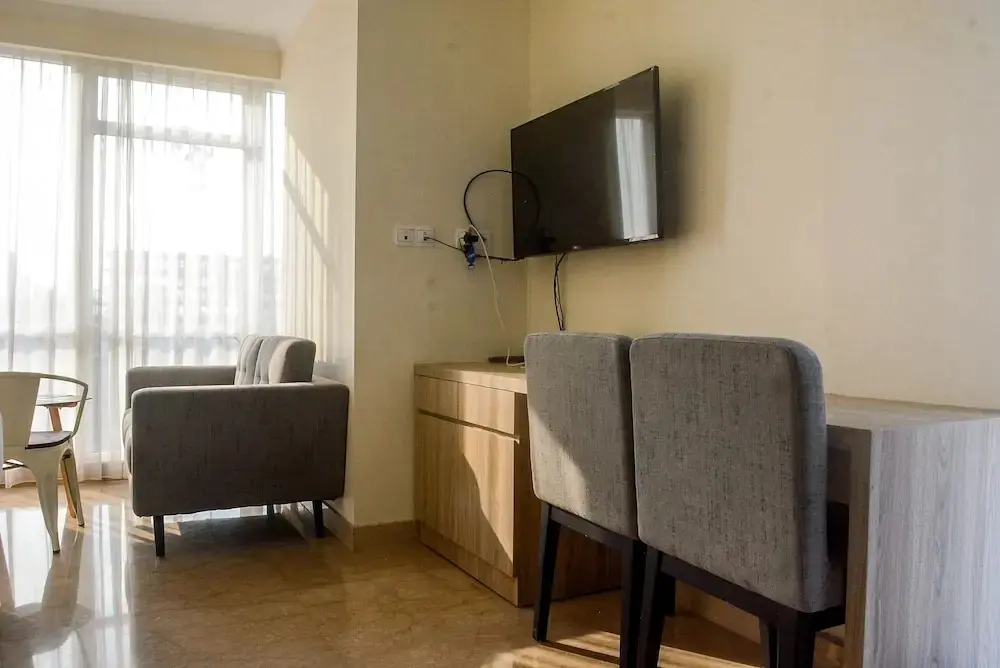 Джакарта: Great Location Studio at Menteng Park Apartment