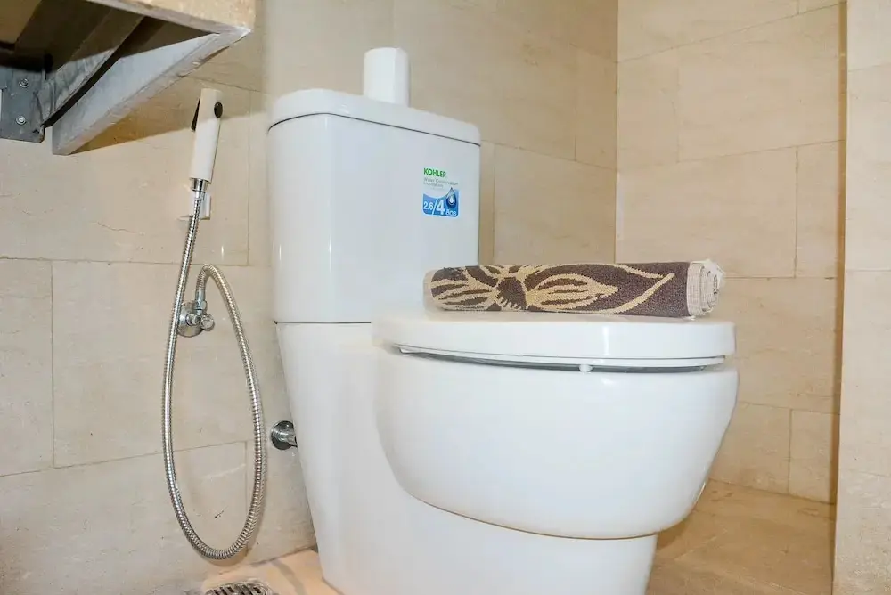 Джакарта: Great Location Studio at Menteng Park Apartment