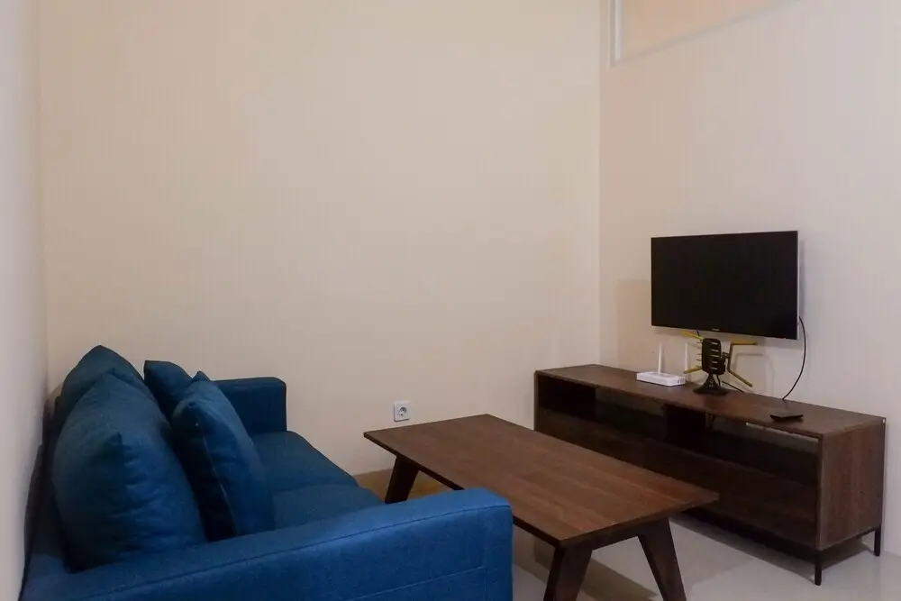 Сурабая: Spacious Comfortable 1BR Apartment at My Tower Surabaya