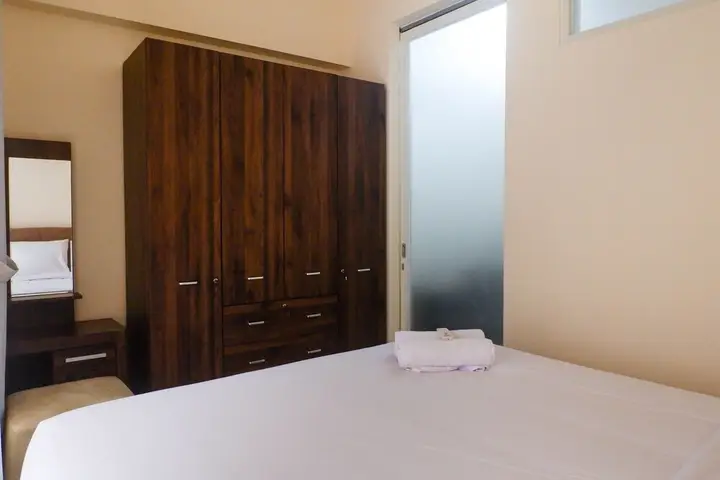 Сурабая: Spacious Comfortable 1BR Apartment at My Tower Surabaya