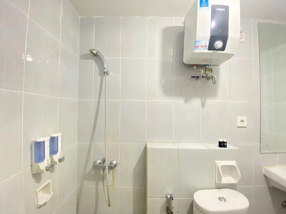 Бандунг: Comfy 2BR Apartment at Newton Residence near Tol Buah Batu