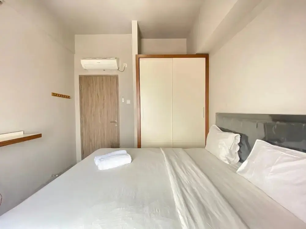 Бандунг: Comfy 2BR Apartment at Newton Residence near Tol Buah Batu