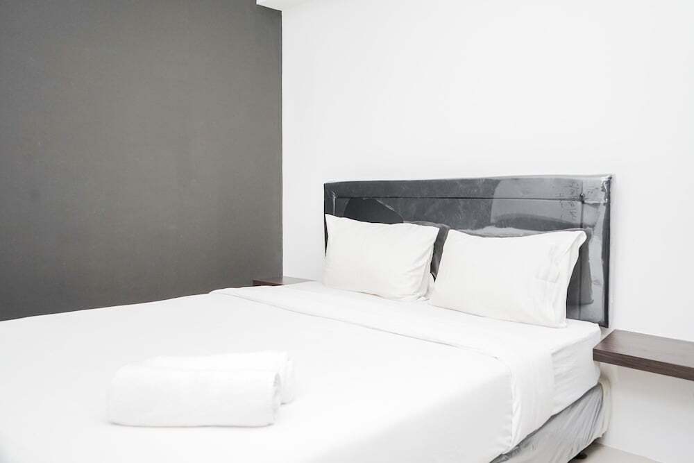 Южный Тангеранг: Dapper 2BR at Baileys Apartment