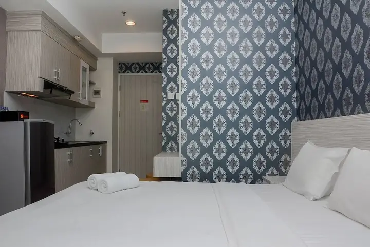 Бекаси: Well Appointed Studio at Grand Kamala Lagoon Apartment