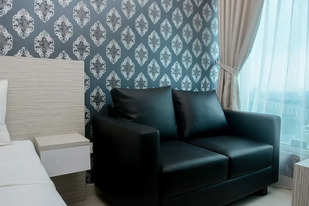 Бекаси: Well Appointed Studio at Grand Kamala Lagoon Apartment