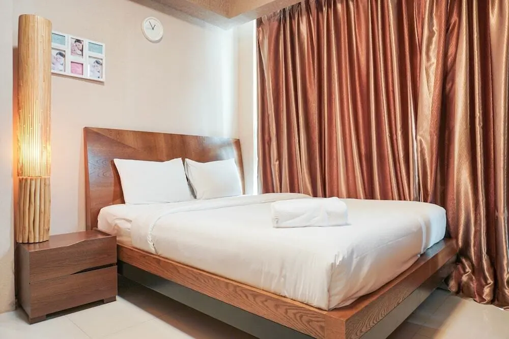 Джакарта: Lavish Cozy Stay 2BR at St. Moritz Apartment