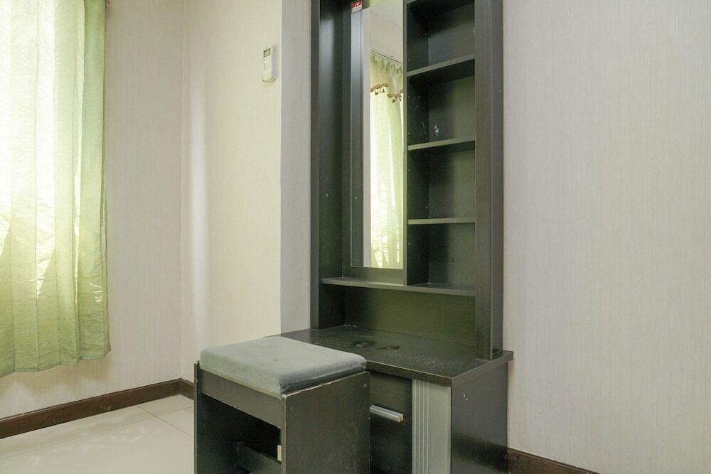 Джакарта: Comfortable 2BR Apartment at Kebagusan City