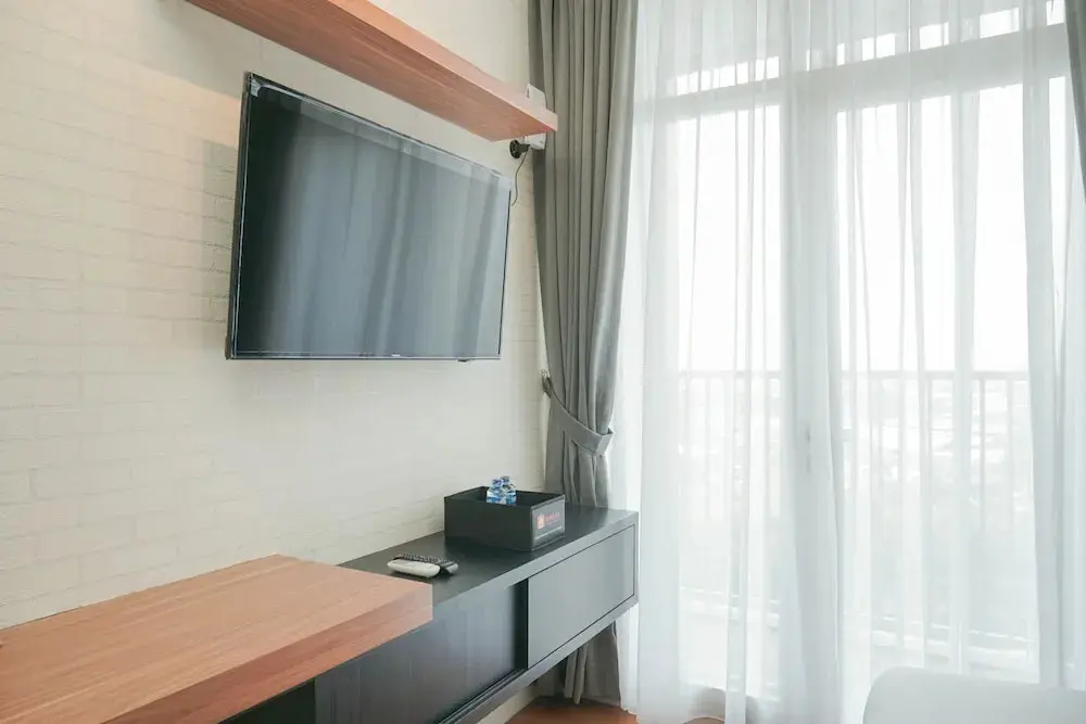 Джакарта: Fully Furnished and Comfortable Studio at Ciputra International Apartment