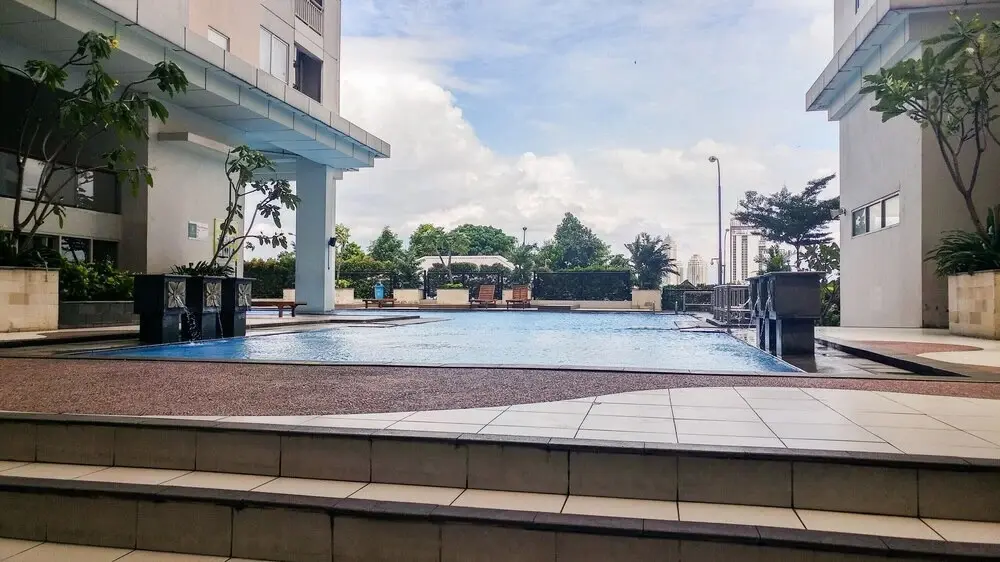 Джакарта: Homey Studio Pakubuwono Terrace Apartment