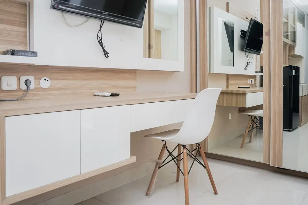 Legok: Simply Strategic and Comfy Studio Paramount Skyline Apartment