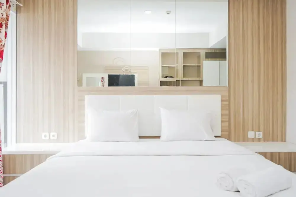Legok: Simply Strategic and Comfy Studio Paramount Skyline Apartment