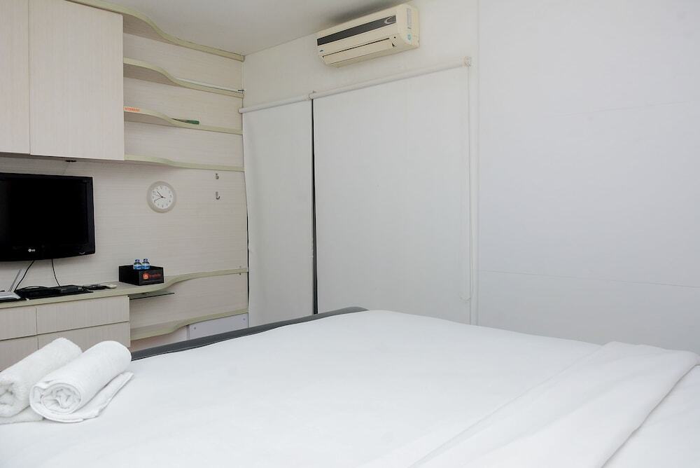 Джакарта: Comfy and Simply 1BR Tamansari Semanggi Apartment
