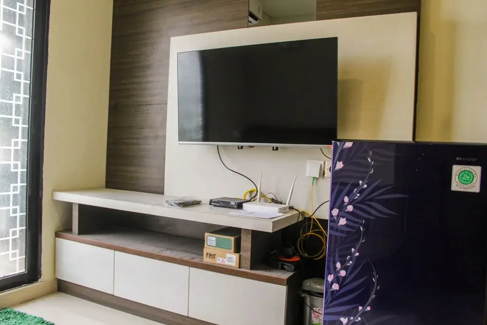 Сибату: Homey and Enjoy 2BR at Meikarta Apartment