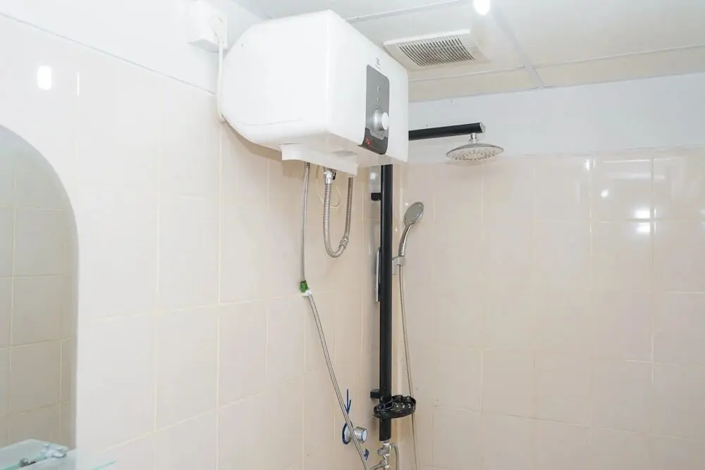 Южный Тангеранг: Sleek 2BR at Serpong Greenview Apartment near BSD