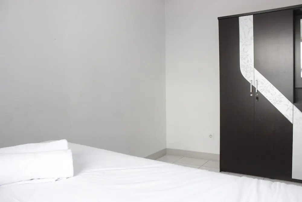 Бандунг: Comfy 2BR Apartment at Mekarwangi Square Cibaduyut