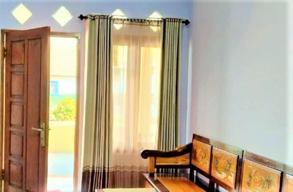 Надисари: Feni Homestay