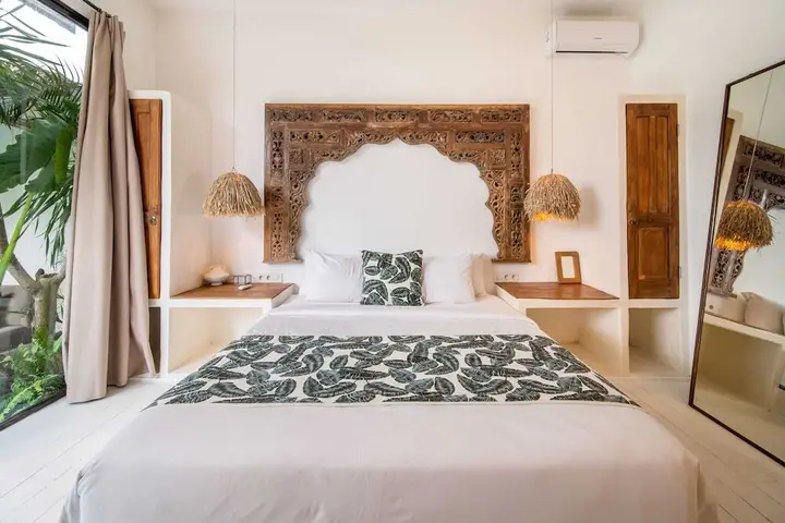 Керобокан: Tropical Design, Private Villa Complex, 6 BR, Umalas With Staff