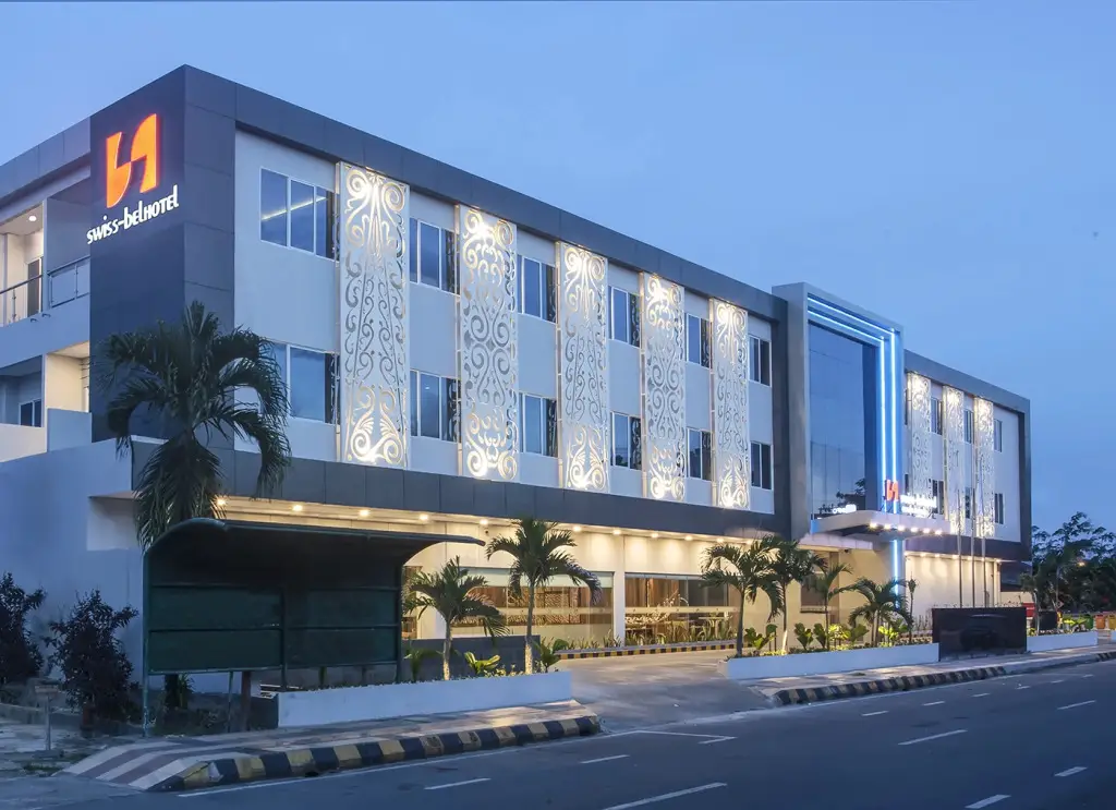 Swiss-Belhotel Cendrawasih Biak — фото 1
