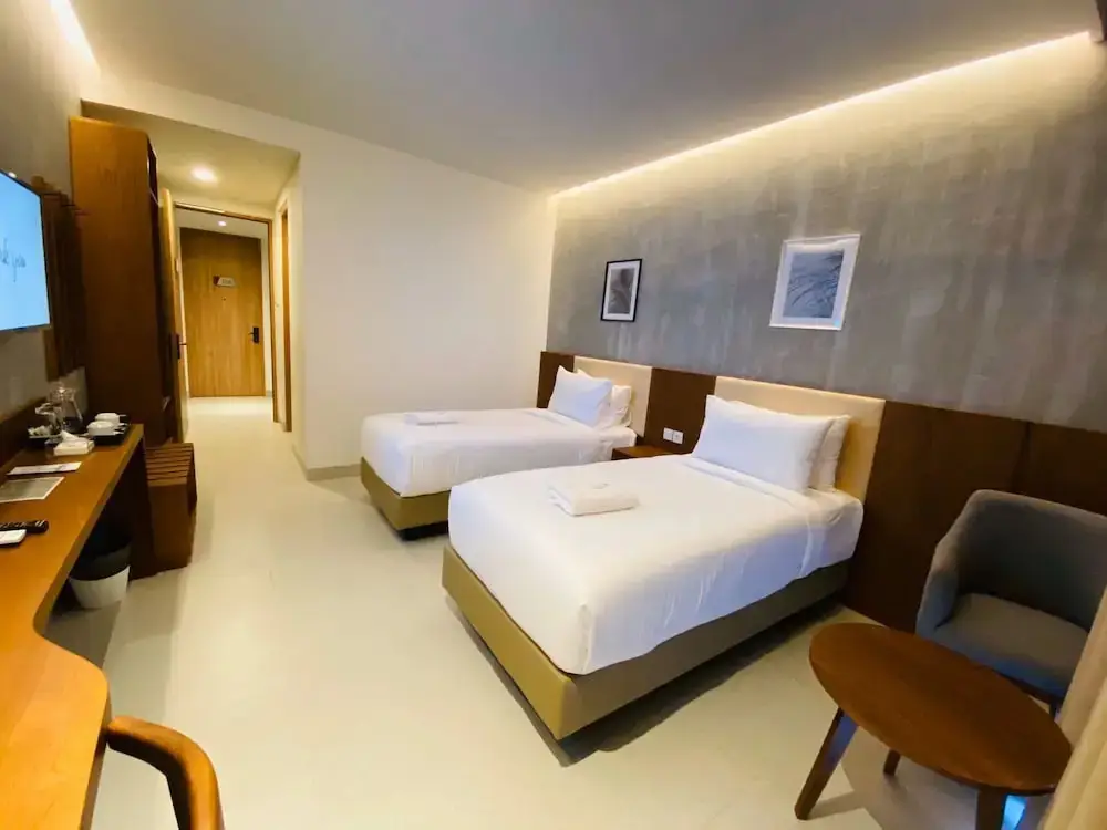 Вайнгапу: Kambaniru Beach Hotel & Resort