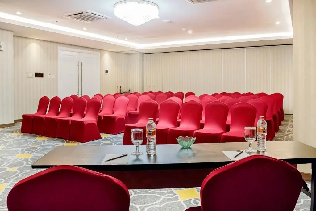 Депок: Savero Hotel Depok
