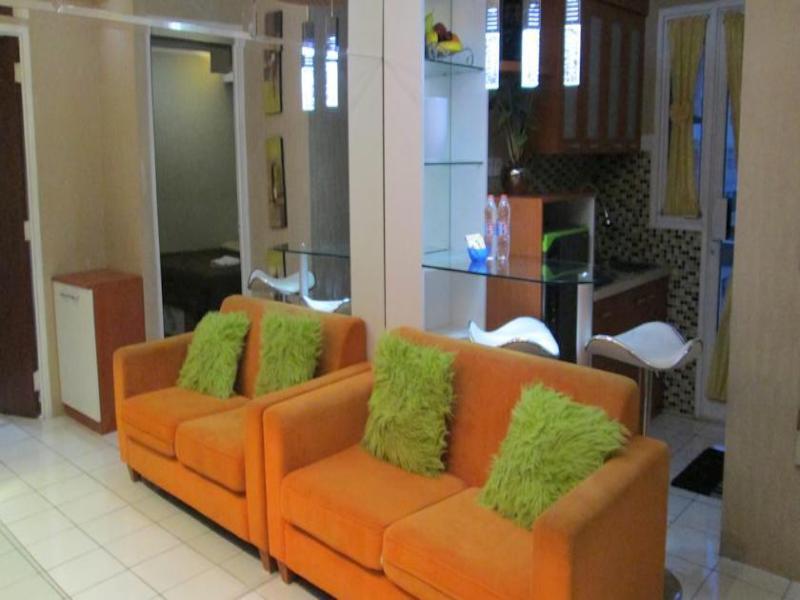 Джакарта: Hajjah Ririns Kebagusan City Apartment