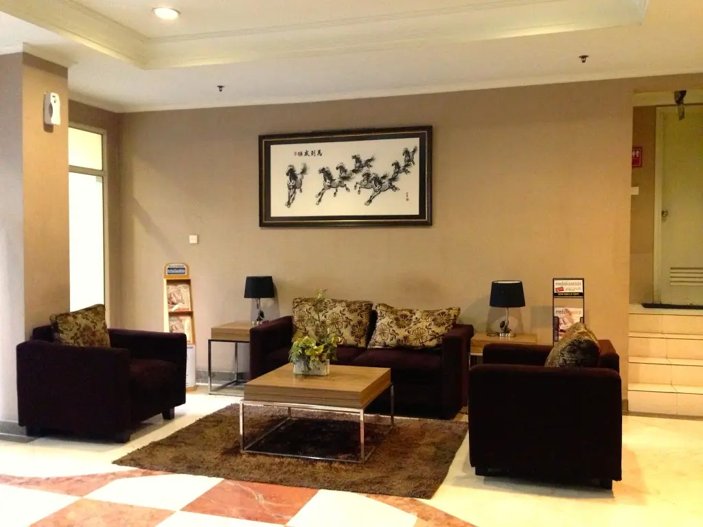 Ravarine Suite Apartment — фото 1