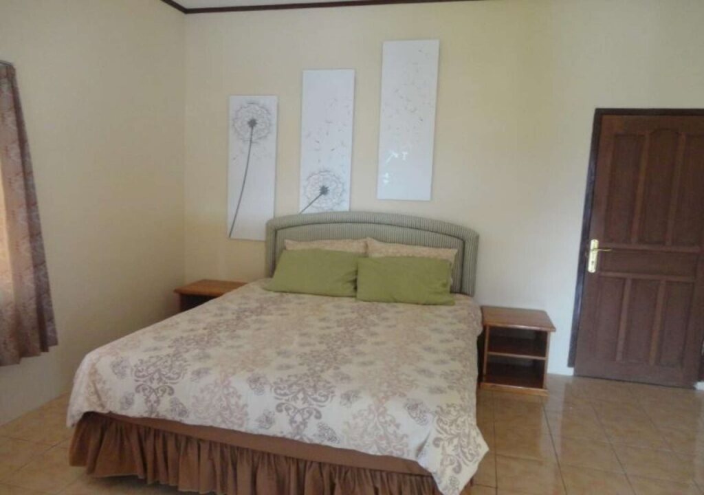 Сизаруа: Villa Tunas Alam Mutiara