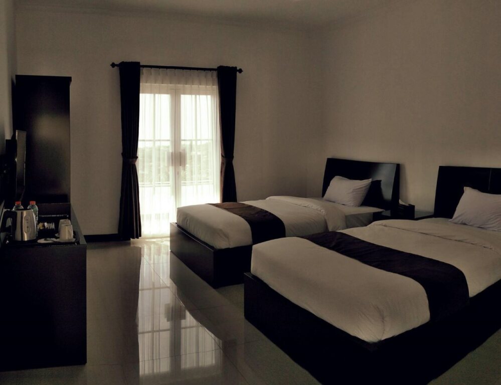 Бату: Amaranta Guest House