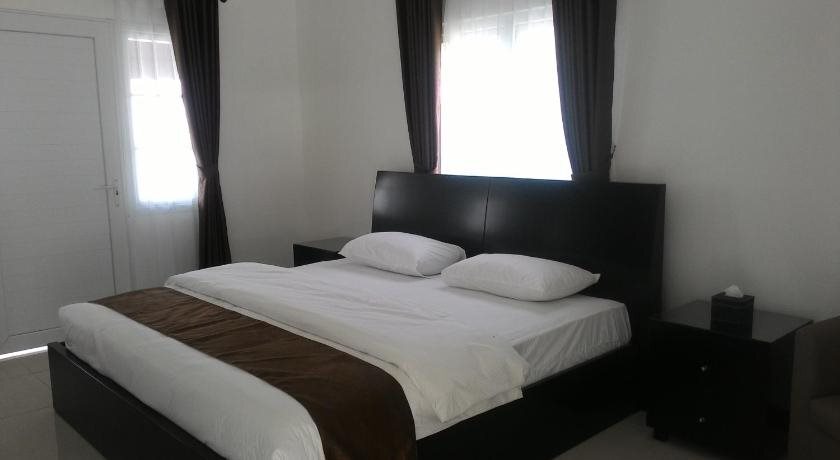 Бату: Amaranta Guest House