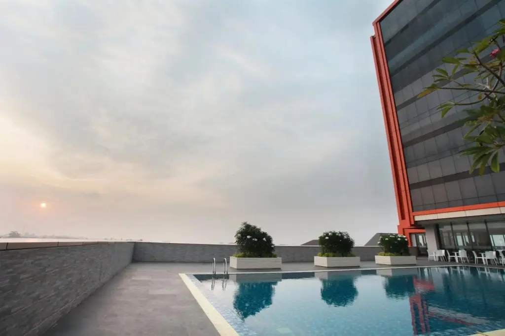 Пурвокерто: Grand Karlita Hotel Purwokerto
