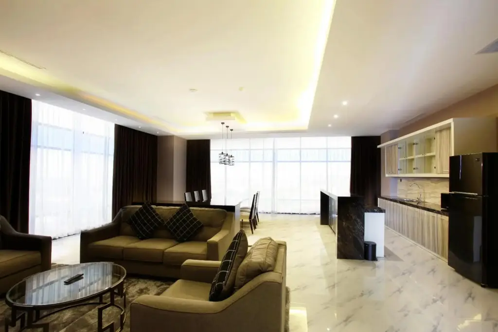 Пурвокерто: Grand Karlita Hotel Purwokerto