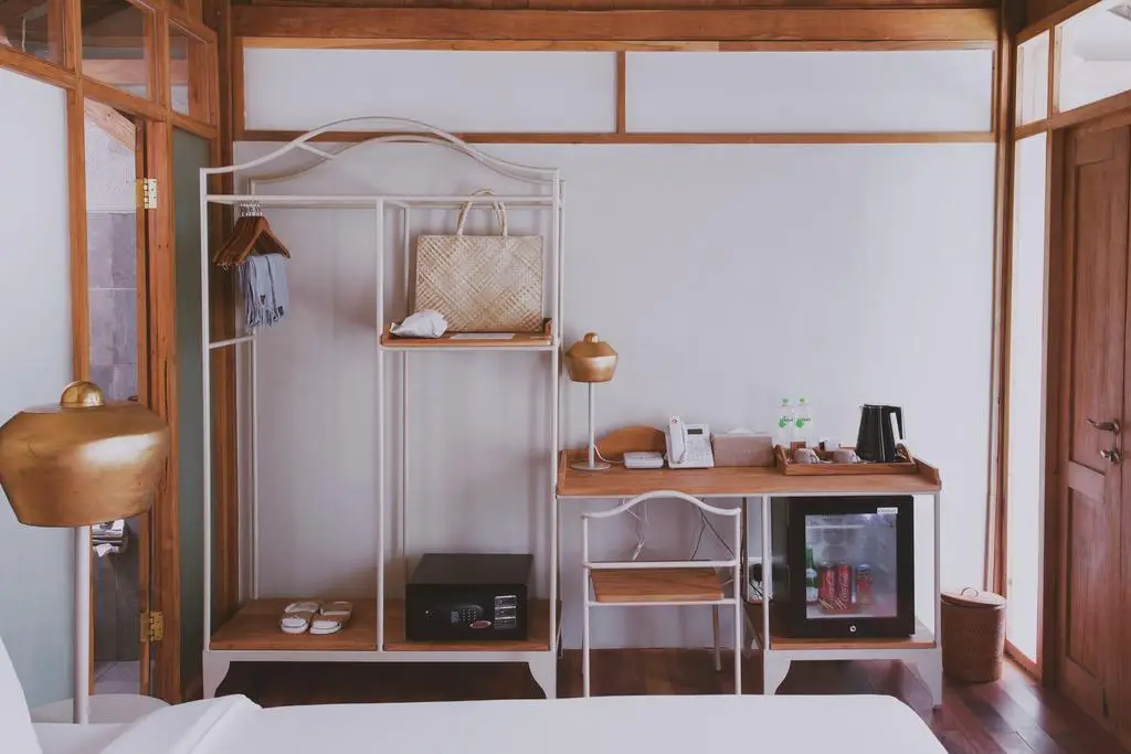 Караганьяр: Ayom Java Village