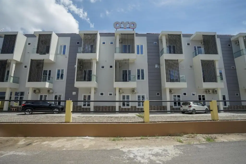 Палембанг: OYO 443 Hotel Barlian
