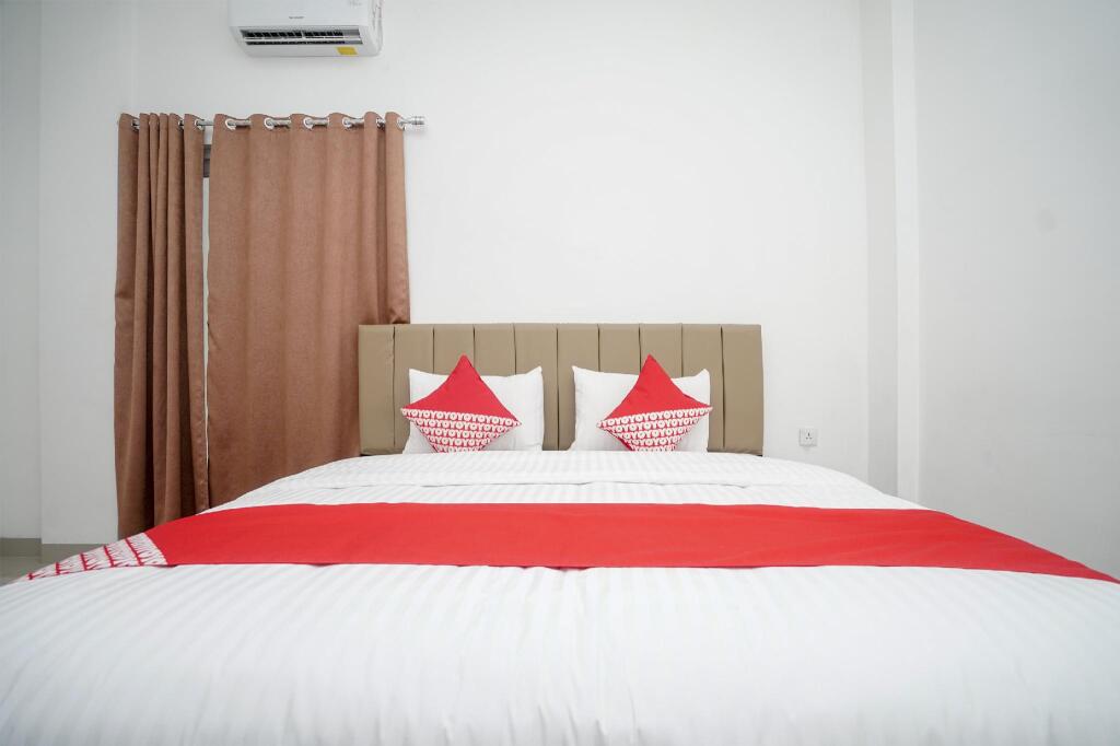 Палембанг: OYO 443 Hotel Barlian