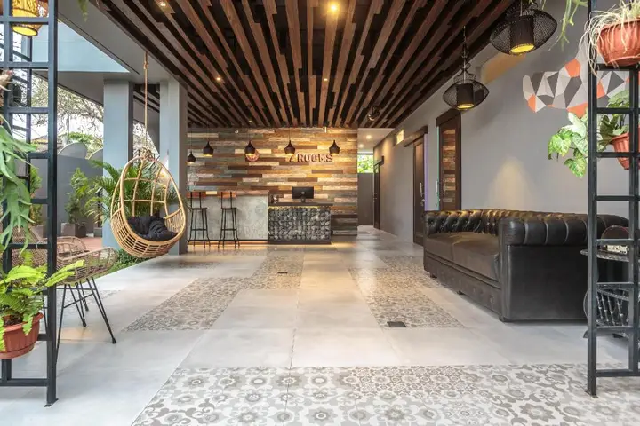 Кута: 7Rooms Seminyak