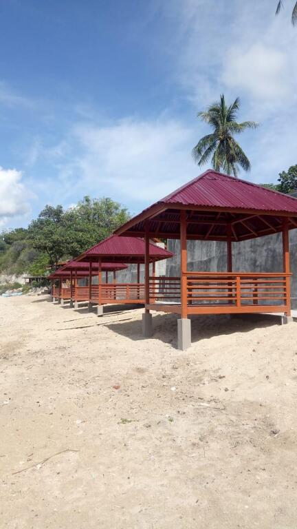 Горонтало: century beach resort gorontalo