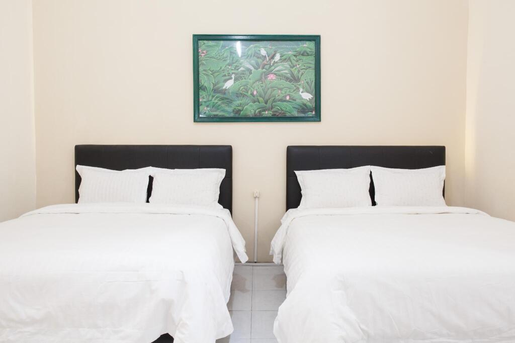 Бату: Hotel Palereman Soerabaia