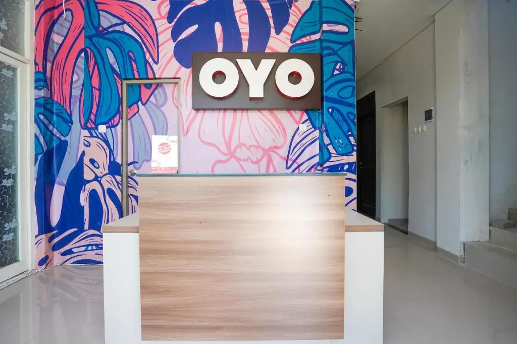 Сурабая: OYO 318 K1 UPN Rungkut Madya