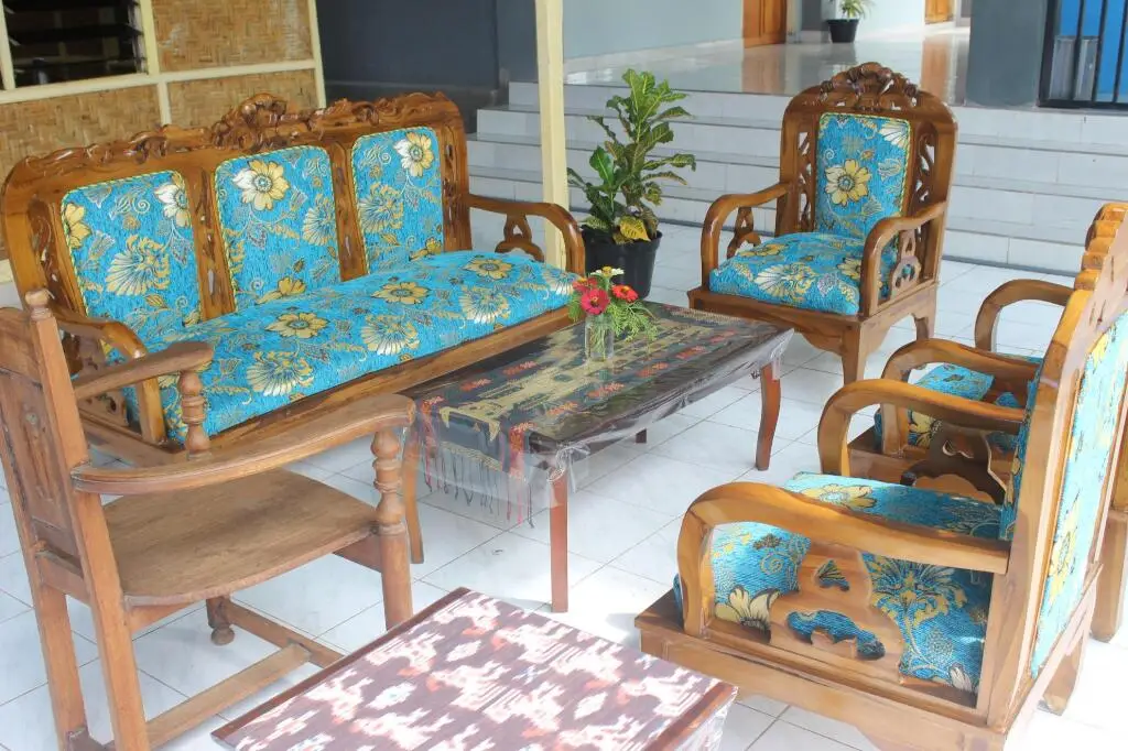 Вайнгапу: Pondok Wisata dan Restoran Elim