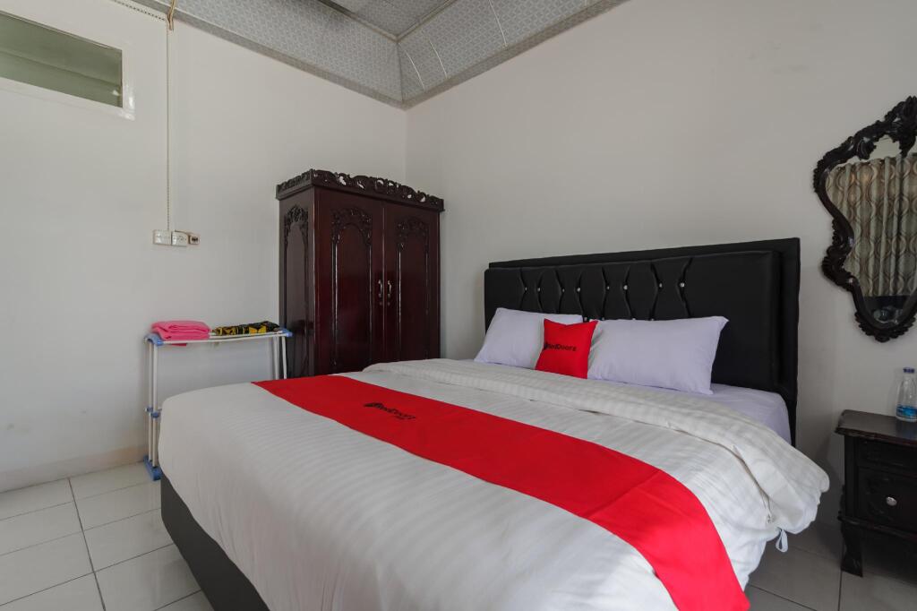 Паданг: RedDoorz near Universitas Negeri Padang